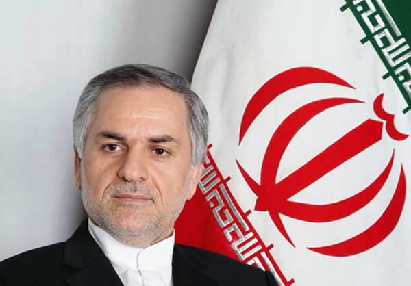 بیبیسی در ایران مجوز گرفت/فعالیت زیر نظر نیروی انتظامی/رفت و آمد اعضای بیبیسی کنترل میشود بیبیسی در ایران مجوز گرفت/فعالیت زیر نظر نیروی انتظامی/رفت و آمد اعضای بیبیسی کنترل میشود