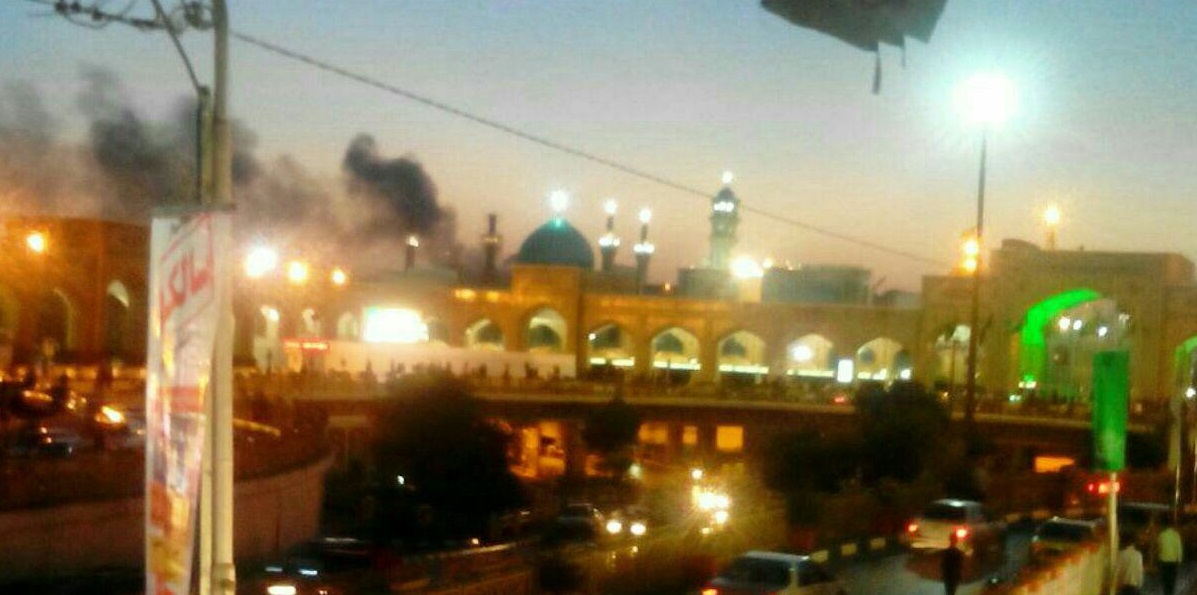 اطراف حرم رضوی دود غلیظ فرا گرفت + تصاویر
