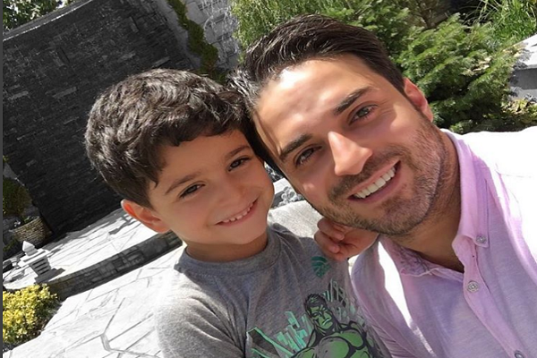ارسال نشود////////// سلفی های خوانندگان پاپ و فرزاندانشان + عکس ارسال نشود////////// سلفی های خوانندگان پاپ و فرزاندانشان + عکس
