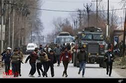 حکومت نظامی در کشمیر همچنان ادامه دارد