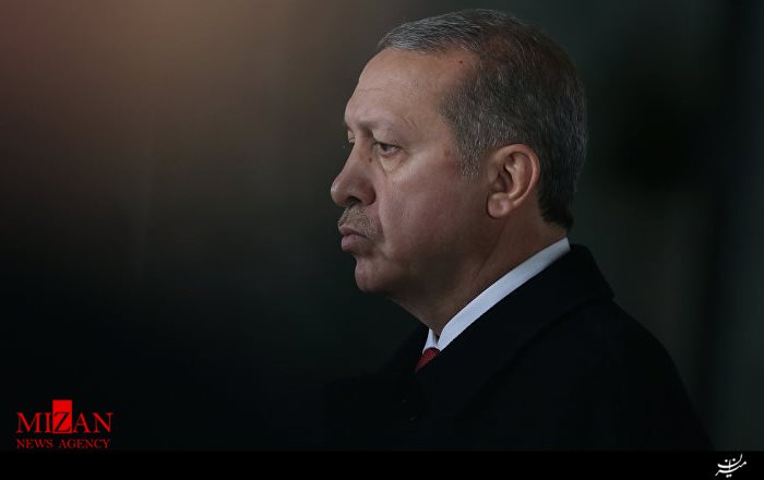 عقب نشینی نظامیان ترکیه از معرکه حلب/اردوغان دستور بسته شدن مرزها را صادر می‎کند