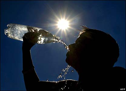 گرمای تهران روی مدار 40 درجه/ از شنبه هوا خنک می شود