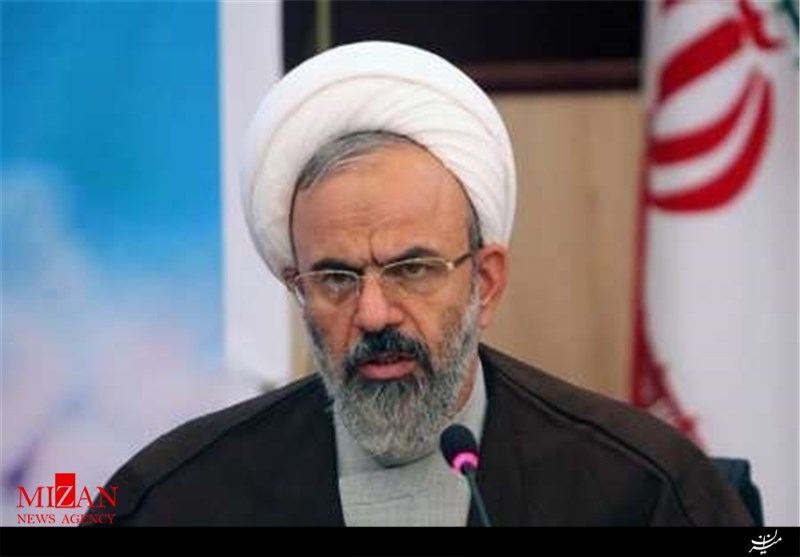 اصل جوان‌گرایی برای انتصاب ائمه جمعه مدنظر است