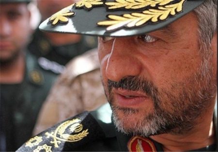فرمانده کل سپاه درگذشت مادر شهید صیاد شیرازی را تسلیت گفت