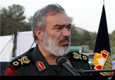 دریادار فدوی درگذشت مادر شهید صیاد شیرازی را تسلیت گفت