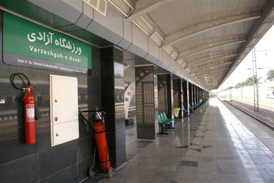 جابجایی بیش از 20 هزار تماشاگر بازی استقلال و صنعت نفت آبادان با مترو