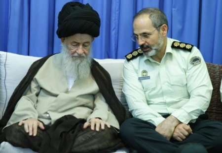 عبور مردم از مرز برای راهپیمایی اربعین حسینی قانونی باشد