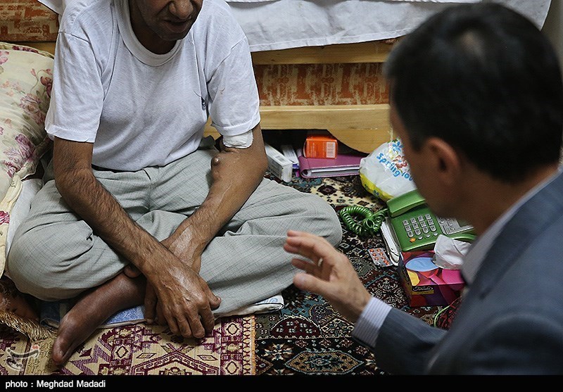 یک روز با «فتاح و فقرا» +تصاویر یک روز با «فتاح و فقرا» +تصاویر