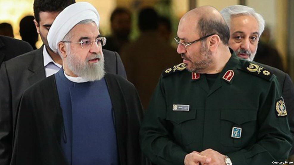 نخستین موتور ملی توربوجت هواپیما با حضور روحانی رونمایی شد