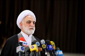 سناتورهای امریکایی بی خود کرده اند که درخواست ملاقات با جاسوسان را دارند