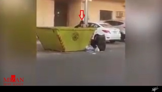 جستجوی زن سعودی به دنبال غذا در سطل آشغال + فیلم جستجوی زن سعودی به دنبال غذا در سطل آشغال + فیلم