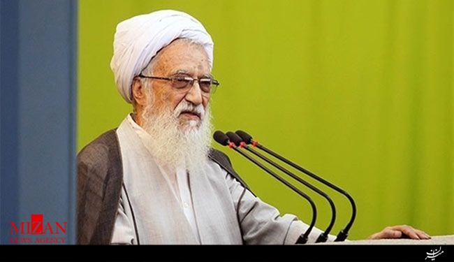 قوه‌قضاییه در موارد به جا و لازم باید در پرونده حقو‌ق‌های نجومی ورود و با متخلفان برخورد کند/ نباید از مسئله پرداختی‌های نجومی به سادگی گذشت