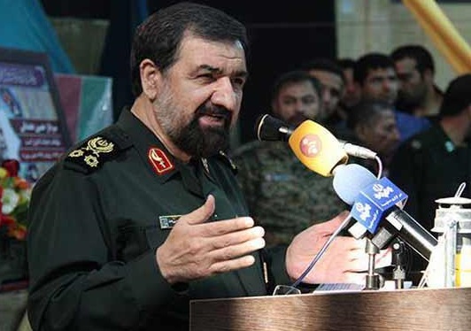 سرنخ های به دست آمده از حاج احمد متوسلیان، سرلشکر رضایی را امیدوار کرد سرنخ های به دست آمده از حاج احمد متوسلیان، سرلشکر رضایی را امیدوار کرد