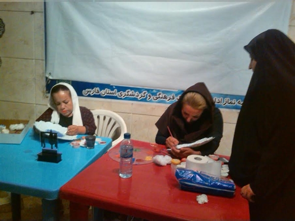 خانه جهانگردی شیراز میزبان هنرمندان معلول صنایع دستی فارس شد
