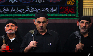 ترویج سنت عباگذاری هنگام مداحی در اجلاس چهاردهم/ از پیرغلام 123 ساله تجلیل میشود ترویج سنت عباگذاری هنگام مداحی در اجلاس چهاردهم/ از پیرغلام 123 ساله تجلیل میشود