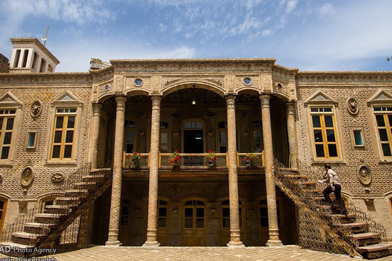 طرح مرمت خانه داروغه درمشهد، جایزه میراث یونسکو را کسب کرد