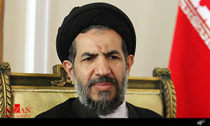 باید در همه عرصه‌ها اقتدار ایران را به همگان نشان دهیم
