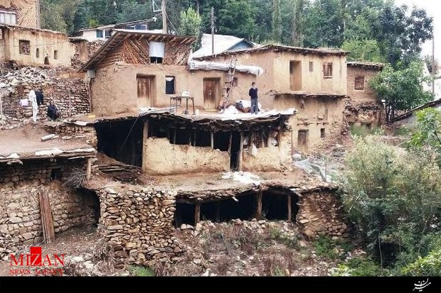 معماری متفاوت روستای شمالی با سقفهای تخت/ «مران» دلوجان میبرد معماری متفاوت روستای شمالی با سقفهای تخت/ «مران» دلوجان میبرد