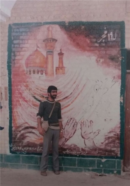 هنرمندی که هنگام نقاشی حرم امام حسین (ع) به شهادت رسید+عکس هنرمندی که هنگام نقاشی حرم امام حسین (ع) به شهادت رسید+عکس