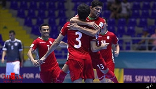 شادی بازیکنان ایران پس از صعود به مرحله نیمه نهایی + فیلم شادی بازیکنان ایران پس از صعود به مرحله نیمه نهایی + فیلم