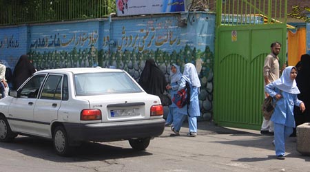 جزئیات تصادف سرویس مدرسه در شهرک راه آهن/ سرویس فاقد برچسب بود