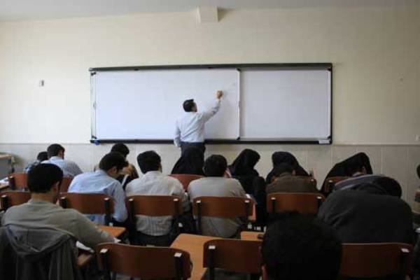 قبولی 70 هزار نفردردانشگاه های غیرانتفاعی/ثبت نام آغاز شد