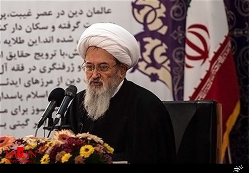 اختصاص 70 هکتار زمین برای ساخت مرکز مغز و اعصاب مازندران/ تجلیل مسؤولان مازندران از پروفسور سمیعی
