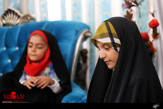 دخترها نوحه بابا میخوانند/ این شهید پیکر ندارد! دخترها نوحه بابا میخوانند/ این شهید پیکر ندارد!