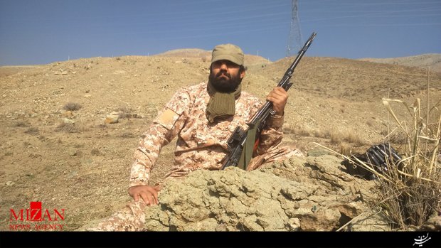 دخترها نوحه بابا میخوانند/ این شهید پیکر ندارد! دخترها نوحه بابا میخوانند/ این شهید پیکر ندارد!