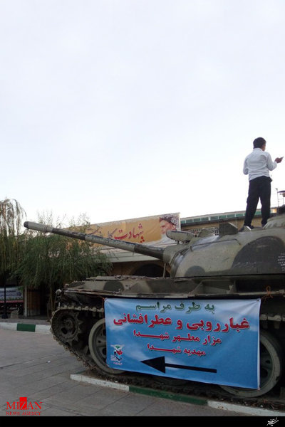 در این نمایشگاه با شهدا دوست شوید در این نمایشگاه با شهدا دوست شوید