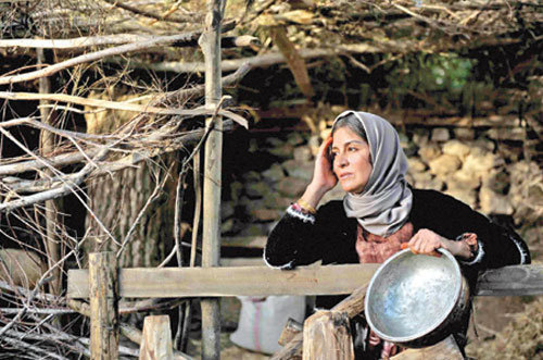 نمایش فیلم «شیار ۱۴۳» در اسپانیا