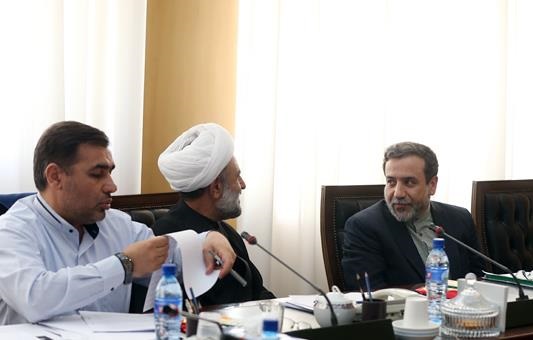 ارائه اسناد مکتوب اجرای شروط رهبری در برجام به شورای عالی امنیت ملی و مجلس/انتخابات آمریکا در شرایط اجرای برجام بی تاثیر نیست ارائه اسناد مکتوب اجرای شروط رهبری در برجام به شورای عالی امنیت ملی و مجلس/انتخابات آمریکا در شرایط اجرای برجام بی تاثیر نیست