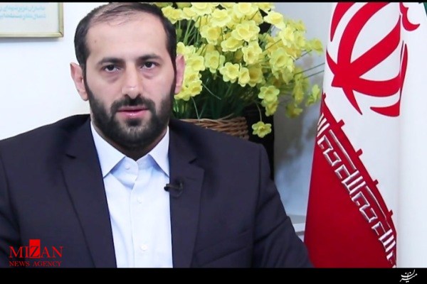 افکار عمومی مطالبه‌گر حقوق‌های نجومی است/ تاکنون بحث حقوق‌های نجومی نتیجه نداده است