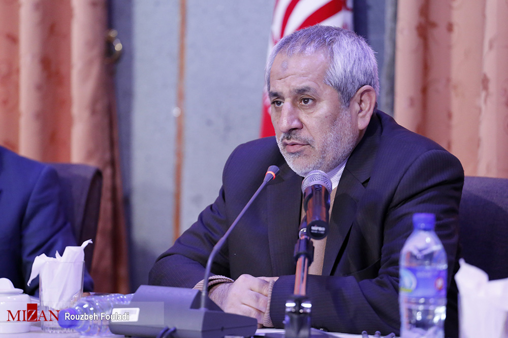 دادستان تهران: احضار و تحقیق از 25 متهم پرونده واگذاری املاک شهرداری / تشکیل پرونده برای متهمان حقوق‌های نجومی / راه نجات بابک زنجانی استرداد وجوه و اموال و بیت‌المال است