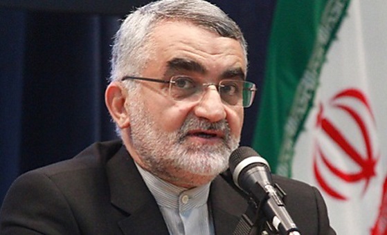 قبح حقوق های نجومی در شرایط کنونی اقتصادی مضاعف است