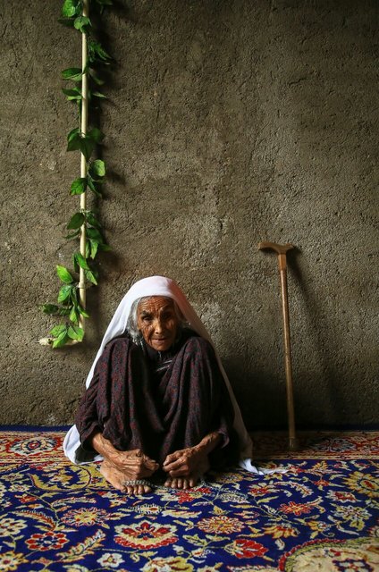دنیای مات «ننه بهشته» دنیای مات «ننه بهشته»