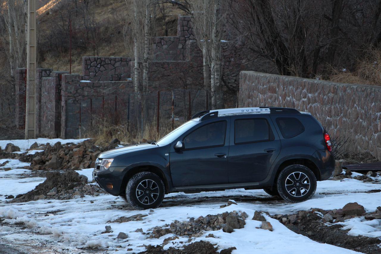 اولین تست و بررسی رنو داستر 4WD مدل ۲۰۱۷ اولین تست و بررسی رنو داستر 4WD مدل ۲۰۱۷