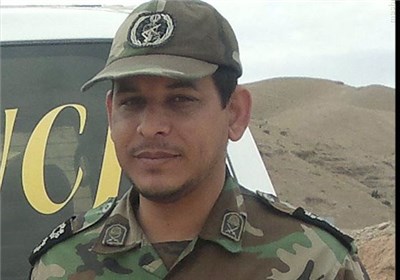 پیکر نخستین شهید مدافع حرم شهرستان شوش تشییع شد پیکر نخستین شهید مدافع حرم شهرستان شوش تشییع شد