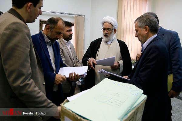 دادستان کل کشور به صورت سرزده از دادسراهای جنایی و ویژه سرقت تهران بازدید کرد/ دستور ویژه برای رسیدگی فوق العاده به پرونده سارقان مسلح مغازهها دادستان کل کشور به صورت سرزده از دادسراهای جنایی و ویژه سرقت تهران بازدید کرد/ دستور ویژه برای رسیدگی فوق العاده به پرونده سارقان مسلح مغازهها