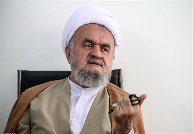 شکستن حریم رهبری یکی از اهداف سران فتنه بود/مردم خواستار محاکمه سران فتنه هستند