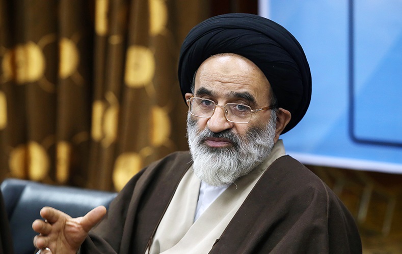 سران فتنه با تحریک عده ای، حیثیت نظام را زیر سوال بردند