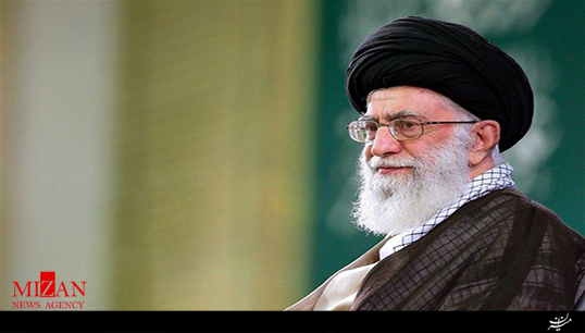 واكنش رهبرانقلاب در قرآن اهدایی به خانواده شهید + فیلم