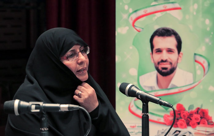 رازی که فرزند شهید احمدیروشن به معلمش گفت/ ویژگی شهید هستهای از زبان امام خامنهای رازی که فرزند شهید احمدیروشن به معلمش گفت/ ویژگی شهید هستهای از زبان امام خامنهای