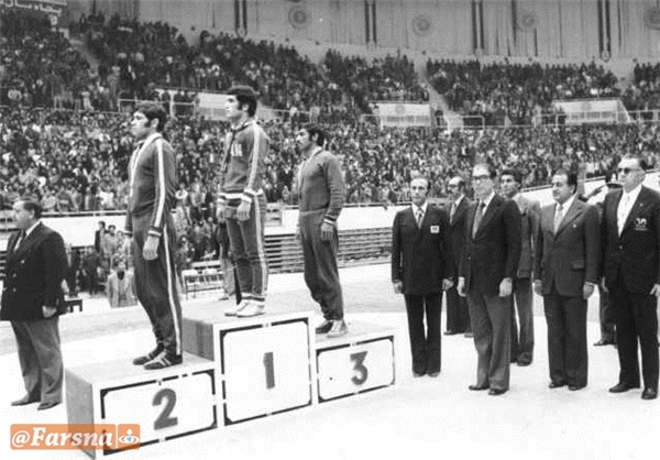 پهلوانان کشتی در رفاقت رفوزه شدند/ به خانه سالمندان میروم تا مزاحم کسی نباشم+عکس پهلوانان کشتی در رفاقت رفوزه شدند/ به خانه سالمندان میروم تا مزاحم کسی نباشم+عکس
