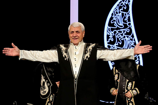 ابراز تسلیت ژیوان گاسپاریان به مردم ایران/ درخواست رضا صادقی از مادر نوزاد رها شده ابراز تسلیت ژیوان گاسپاریان به مردم ایران/ درخواست رضا صادقی از مادر نوزاد رها شده