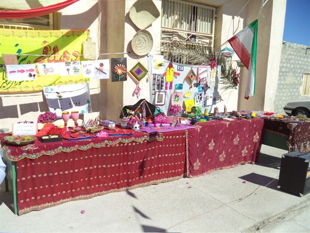 نخستین نمایشگاه صنایع‌دستی مدارس برپا می‌شود/ برگزاری کارگاه زنده تولید صنایع‌دستی