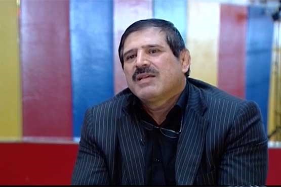 برای جلوگیری از حاشیه ها و به دور از دید رسانه ها در جریان امدادرسانی بودم