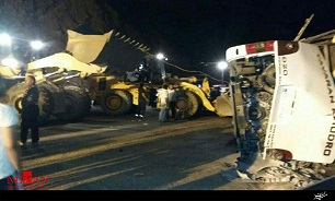 واژگونی اتوبوس ولوو در قاین 16 زخمی بر جا گذاشت