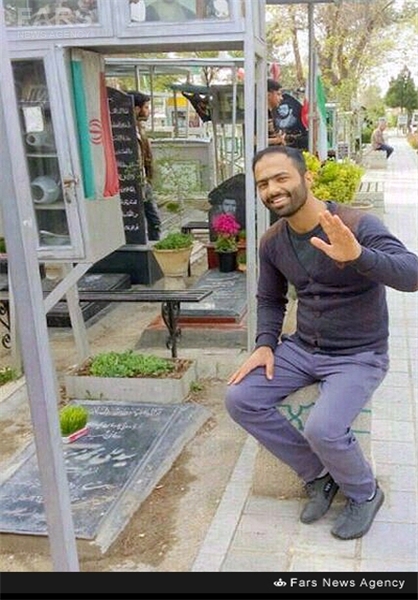 اینجا عاشقان دل را به آتش میزنند+عکس اینجا عاشقان دل را به آتش میزنند+عکس