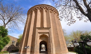 تبدیل امامزاده عبدالله به مجموعه فرهنگی و فضای سبز